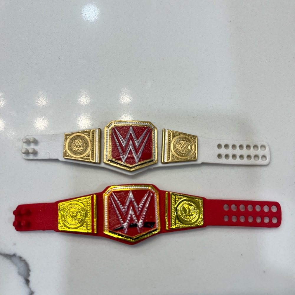 Set of Two WWE Red/White Mattel Womens‎ Championship 2013 Title Belt 4 Figure